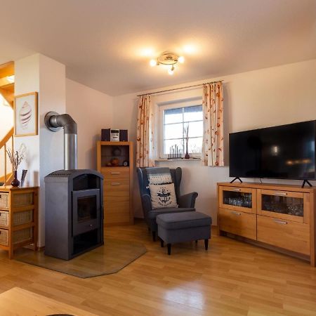 Ferienhaus To Hus Vieregge エクステリア 写真